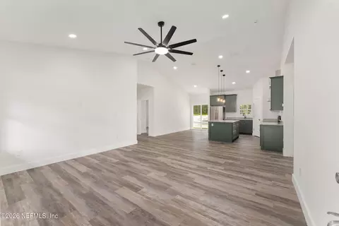 Living - 9284 SW Cr 18, Hampton, FL 32044 photo 1 of 2