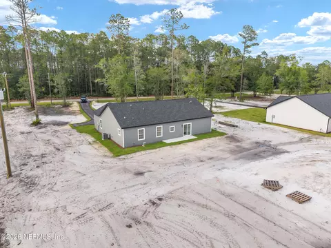 View/Area - 9284 SW Cr 18, Hampton, FL 32044 photo 4 of 11