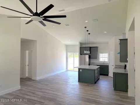 Living - 9284 SW Cr 18, Hampton, FL 32044 photo 1 of 1