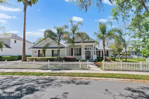 1884 Paradise Moorings Blvd, Middleburg, FL 32068