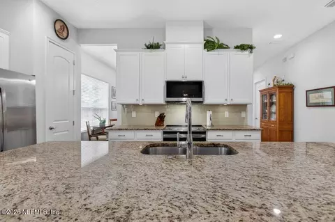 Kitchen - 65 Daniel Creek Ct, Saint Augustine, FL 32095 photo 2 of 8
