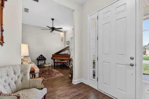 Entry Way - 65 Daniel Creek Ct, Saint Augustine, FL 32095 photo 2 of 8