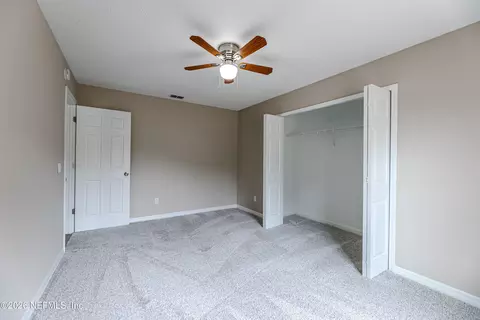 Bedroom - 67104 Elnora Ln, Yulee, FL 32097 photo 4 of 10