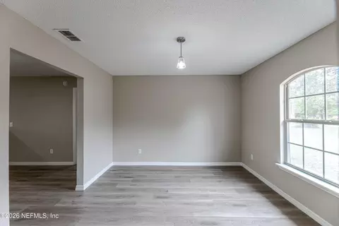Living - 67104 Elnora Ln, Yulee, FL 32097 photo 1 of 7