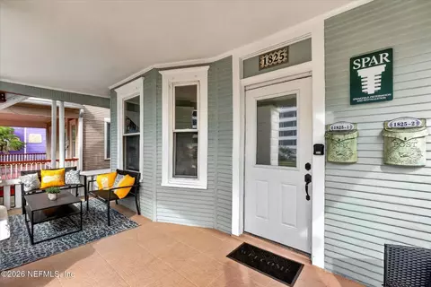 1825 Perry St, Jacksonville, FL 32206