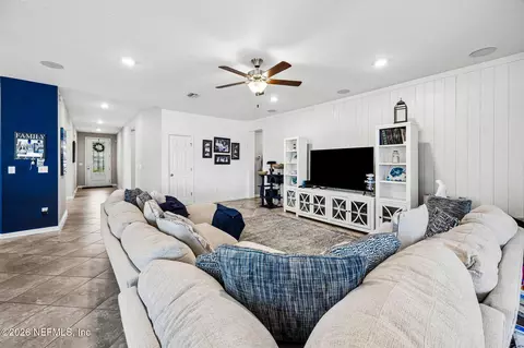 Entry Way - 66 Windley Dr, Saint Augustine, FL 32092 photo 1 of 3