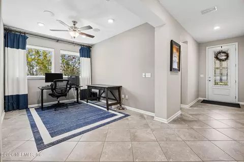 Entry Way - 66 Windley Dr, Saint Augustine, FL 32092 photo 2 of 3