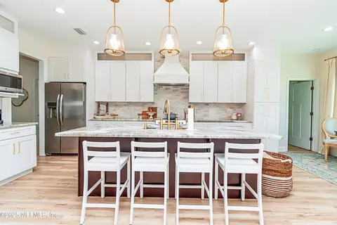 Kitchen - 4282 Wolfe Dr, Macclenny, FL 32063 photo 2 of 5