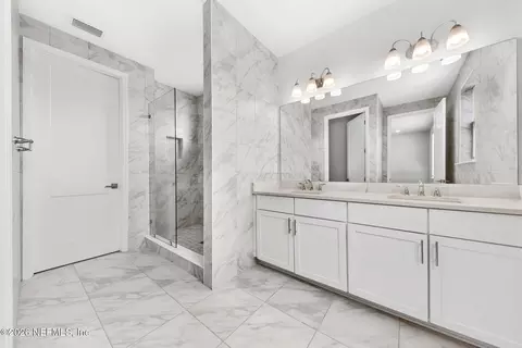Bath - 467 Rum Runner Way, Saint Johns, FL 32259 photo 1 of 3