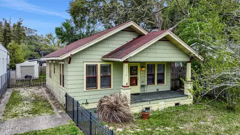 2718 Ernest St, Jacksonville, FL 32205