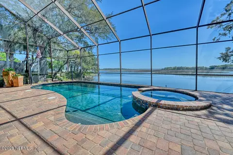 1037 Shipwatch Dr E, Jacksonville, FL 32225