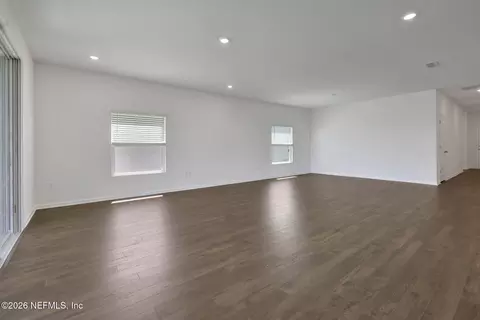 Living - 330 Barbosa Trl, Saint Augustine, FL 32095 photo 4 of 4