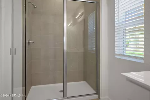 Bath - 330 Barbosa Trl, Saint Augustine, FL 32095 photo 2 of 3