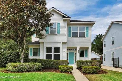 7933 Joshua Tree Ln, Jacksonville, FL 32256