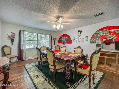 Dining - 26504 Sheared Stokes Rd, Hilliard, FL 32046 photo 1 of 2