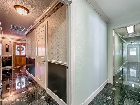 Entry Way - 26504 Sheared Stokes Rd, Hilliard, FL 32046 photo 5 of 7