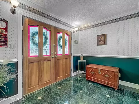 Entry Way - 26504 Sheared Stokes Rd, Hilliard, FL 32046 photo 2 of 7