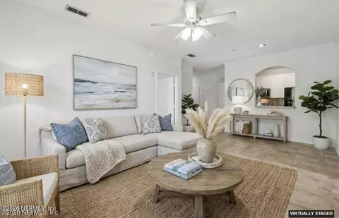 7990 Baymeadows Rd #201, Jacksonville, FL 32256