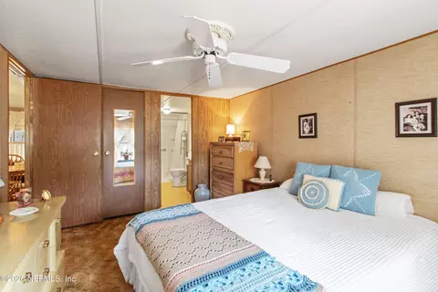 Bedroom - 206 Anthony Ave, Interlachen, FL 32148 photo 4 of 4
