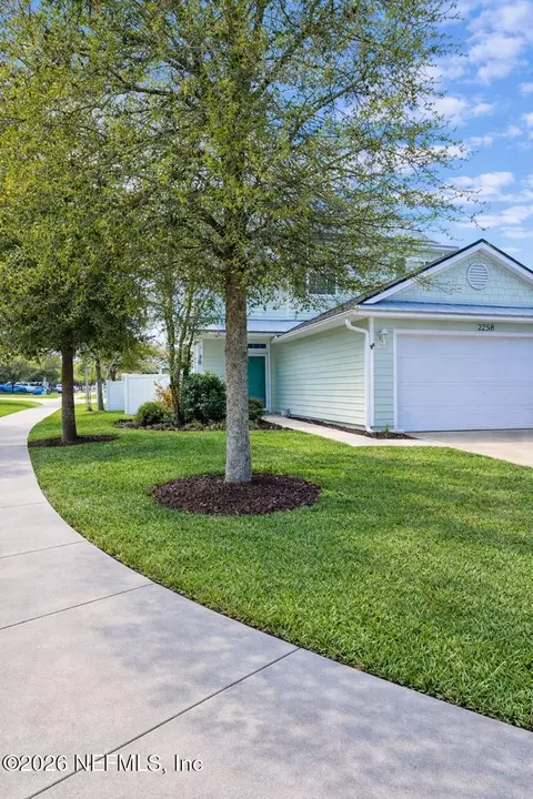 2258 Sandy Bay Ln, Jacksonville, FL 32233