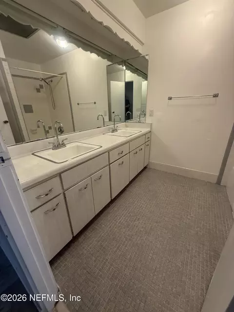 Bath - 698 Gene Dr, Starke, FL 32091 photo 3 of 3