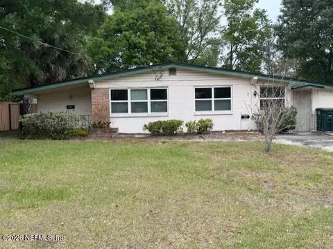7915 Fresca St, Jacksonville, FL 32217