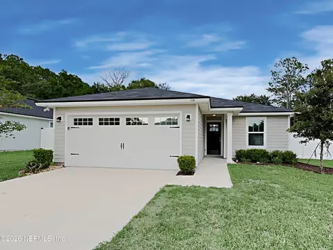 1384 Sarahs Landing Dr, Jacksonville, FL 32221