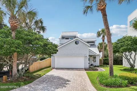 2802 2nd St S, Jacksonville Beach, FL 32250