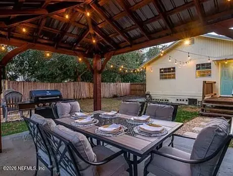 6453 Wayne St, Saint Petersburg, FL 33702