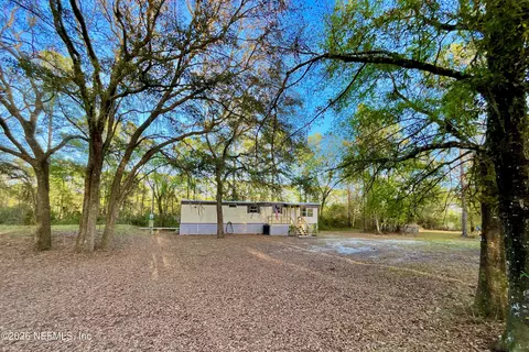 106 Spruce Rd, Interlachen, FL 32148 photo 10