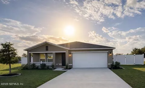 575 River Hill Dr, Welaka, FL 32193