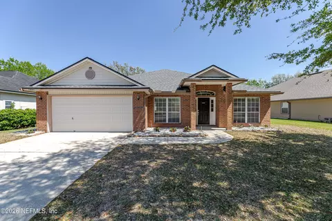 14065 Eagle Feathers Dr, Jacksonville, FL 32226