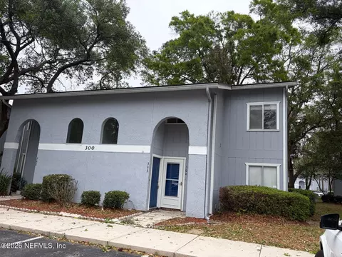 3270 Ricky Dr #303, Jacksonville, FL 32223