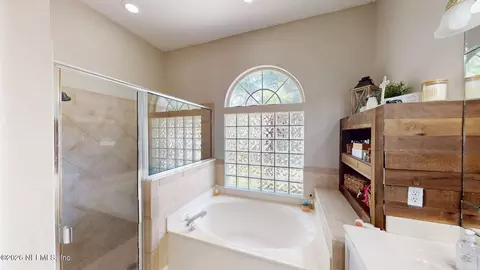 Bath - 1015 Garrison Dr, Saint Augustine, FL 32092 photo 3 of 4