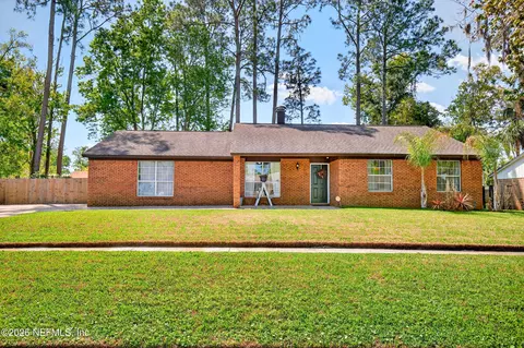 1809 Litchi Ct, Orange Park, FL 32073