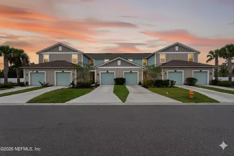 12784 Veterans Ct, Jacksonville, FL 32218