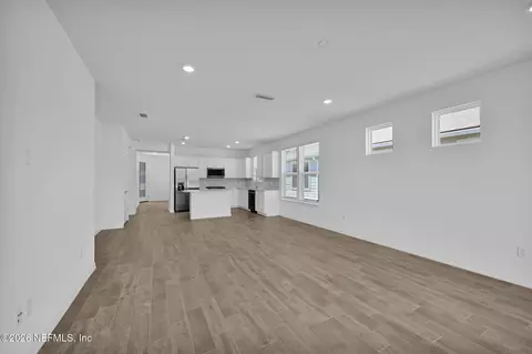 Living - 285 Ecliptic Loop, Yulee, FL 32097 photo 8 of 8