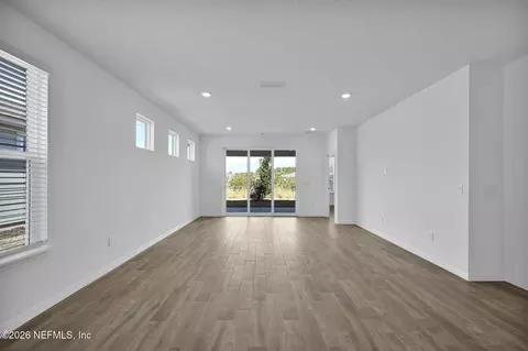 Living - 285 Ecliptic Loop, Yulee, FL 32097 photo 4 of 8