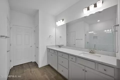 Bath - 285 Ecliptic Loop, Yulee, FL 32097 photo 2 of 2
