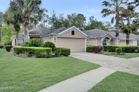 9122 Honeybee Ln, Jacksonville, FL 32256