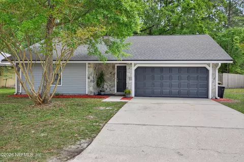 7149 Loves Dr, Jacksonville, FL 32222