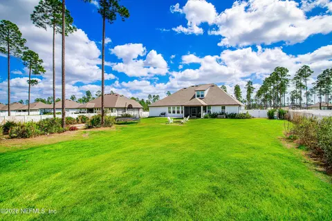 Exterior - 36453 Shortleaf Ave, Hilliard, FL 32046 photo 6 of 9