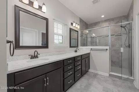 Bath - 400 Weathered Edge Dr, Saint Augustine, FL 32092 photo 2 of 4