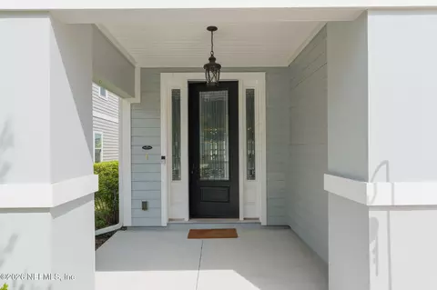 Exterior - 400 Weathered Edge Dr, Saint Augustine, FL 32092 photo 6 of 9