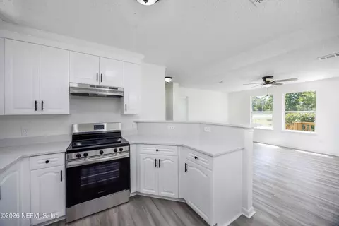 Kitchen - 900 Helen St, Saint Augustine, FL 32084 photo 3 of 3