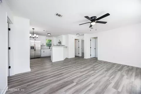 Living - 900 Helen St, Saint Augustine, FL 32084 photo 3 of 3