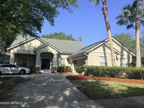 907 Brookhaven Dr, Saint Augustine, FL 32092