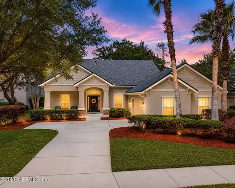 907 Brookhaven Dr, Saint Augustine, FL 32092
