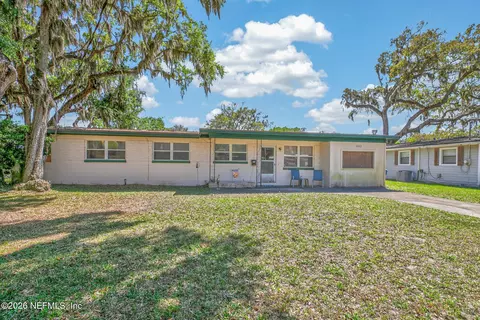 1152 Sebago Ave N, Atlantic Beach, FL 32233