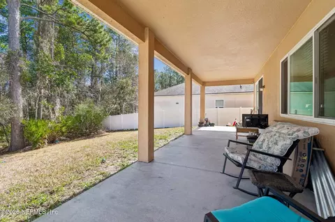 Exterior - 13687 Devan Lee Dr N, Jacksonville, FL 32226 photo 14 of 15